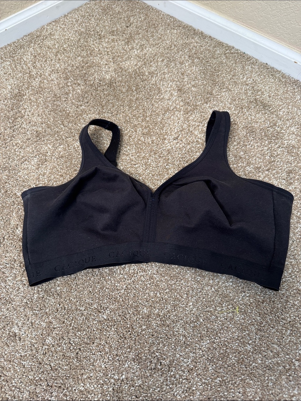 Cacique Coeur Black Wireless Comfort Bra 40DDD no underwire or padding